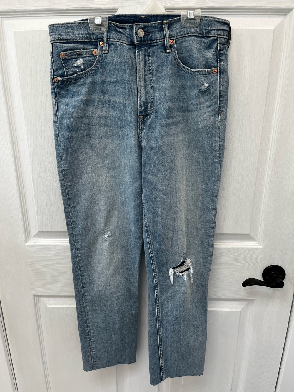 Gap High Rise Cigarette Light Blue Distressed Raw Hem Ankle Jeans 31 12 Western